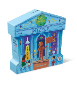 Puzzle Crocodile Creek 48 el. - Dzień w muzeum: Kosmos ---uszkodzone opakowanie---