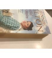 The Girl Below Stairs. The Families of Fairley Terrace Sagas. Tom 3 - Jennie Felton ---uszkodzona okładka---