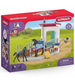 Zagroda dla koni z klaczą i źrebakiem Horse Club