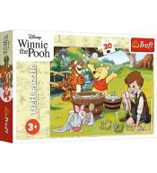 Puzzle 30 Dzień z Puchatkiem TREFL