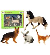 Figurki zwierząt domowych 4szt