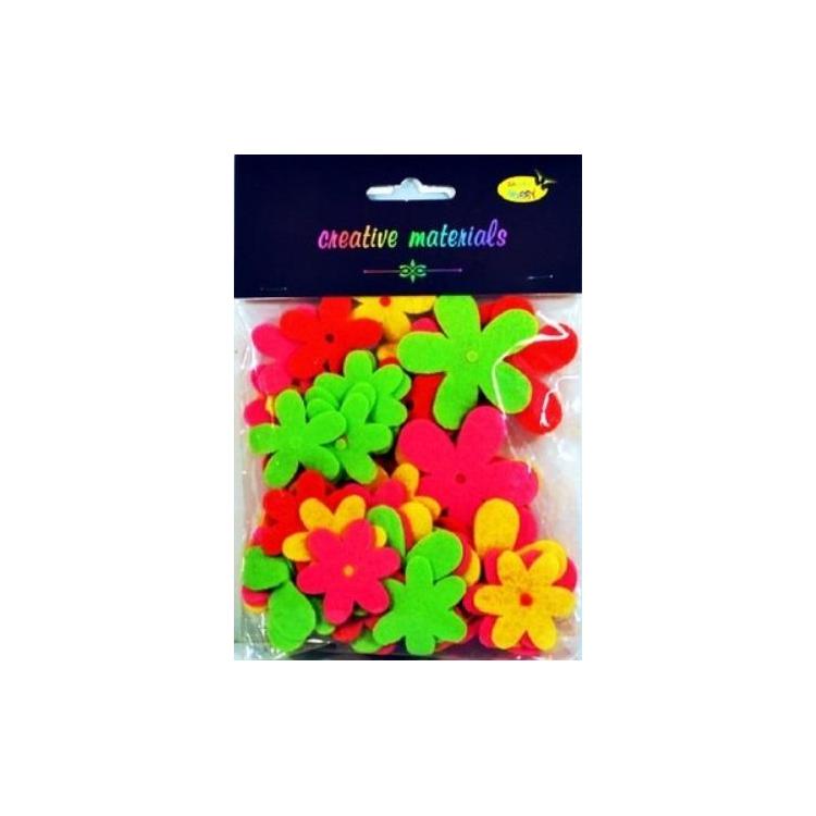 Kwiaty z filcu z dziurką 36-52 mm 56szt