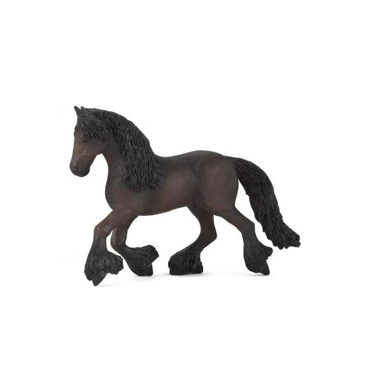 Klacz rasy fryzyjskiej