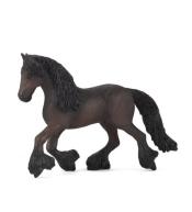 Klacz rasy fryzyjskiej