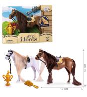 Konik z długą grzywą