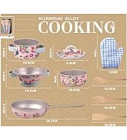 Zestaw metalowych garnków