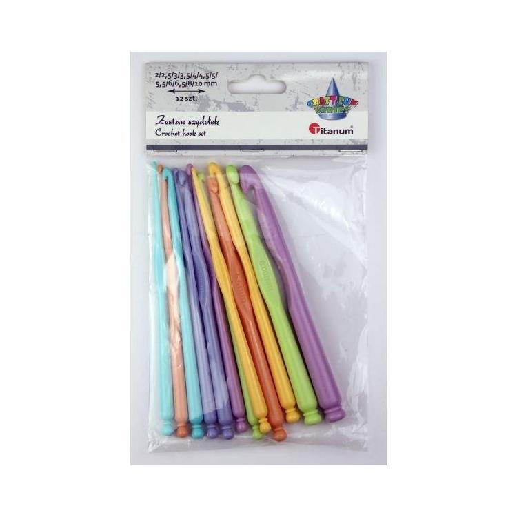 Szydełka plastikowe 148mm 12szt