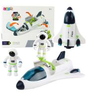 Statek kosmiczny z astronautami światło dżwięk