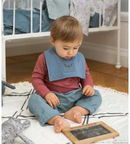 Elodie Details Śliniak Dry Bib – Tender Blue | Stylowy, Wodoodporny, Regulowany